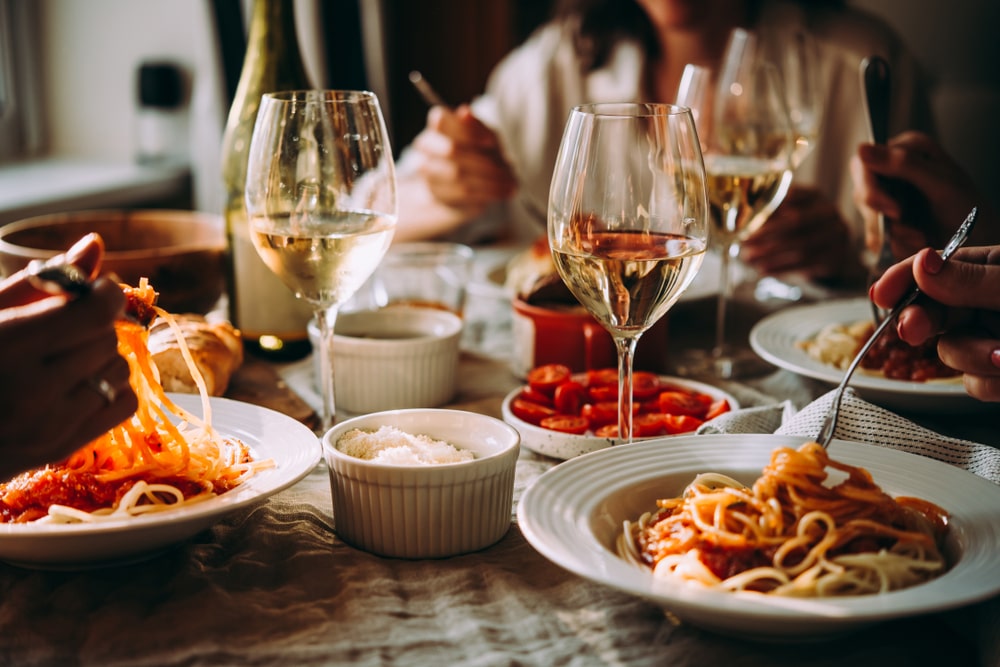 restaurant table setting